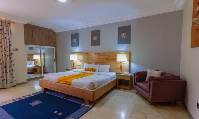 Osu Hotel | Central Hotel OSU