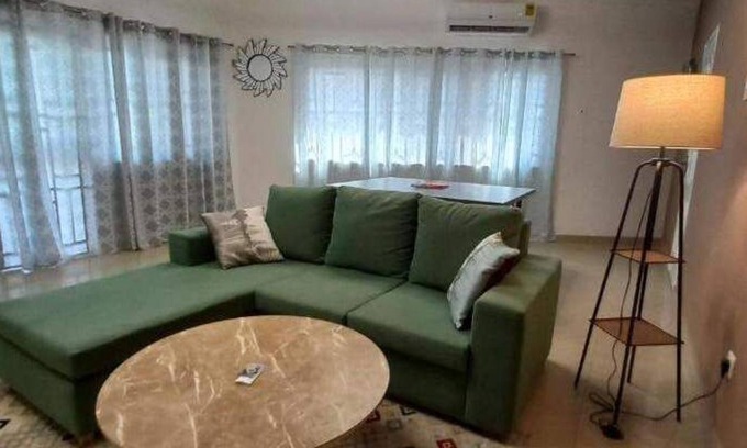 Asylum Down Apartment | Centrally Located 2-bedroom apartment at Asylum Down -Accra with WiFi, AC.