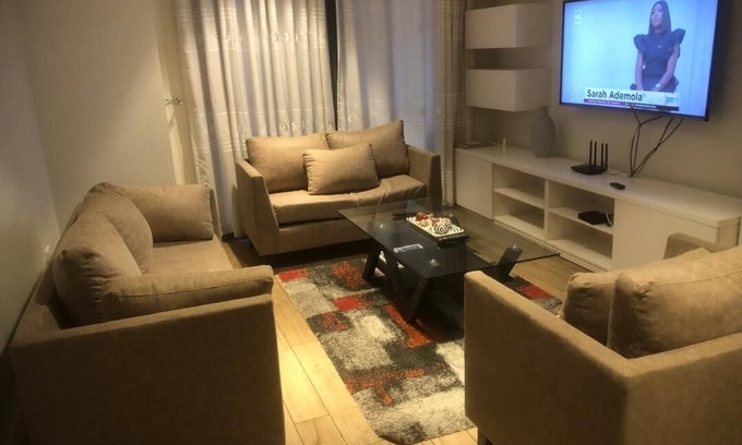 Cantonments Apartment | Corporate apartment with fitness room and AC in fabulous Accra