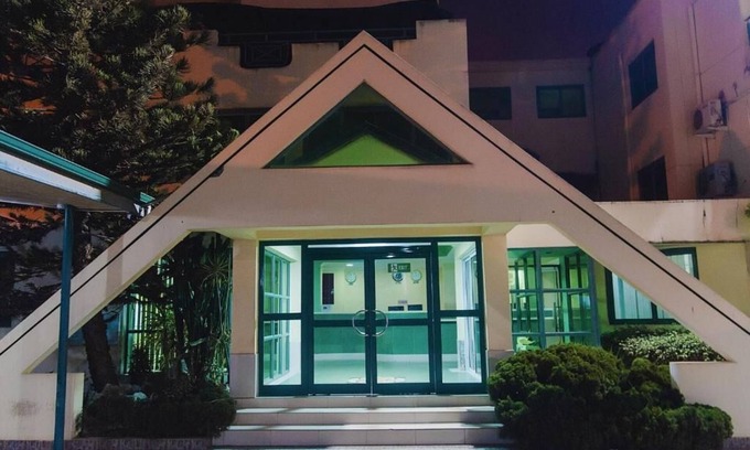 Accra Hotel | Korkdam Hotel