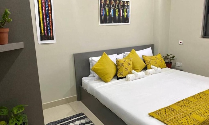 North Ridge Apartment | Newly Renovated 1Bd in Heart of Osu