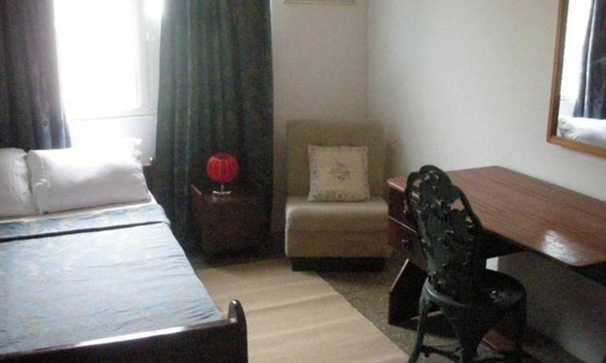 Dzorwulu Resort | Private room ∙ 1 guest