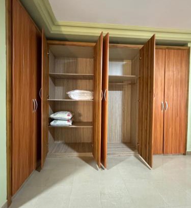 Nungua House | Spacious 5-Bedroom Private Home