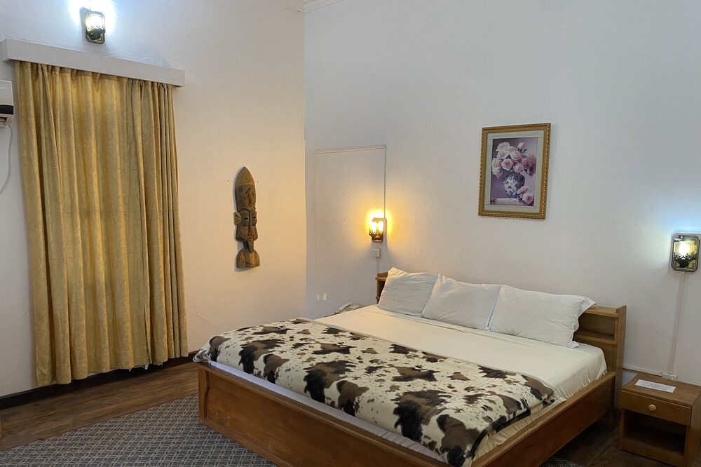 Sekondi-Takoradi Hotel | Casablanca Guest Inn
