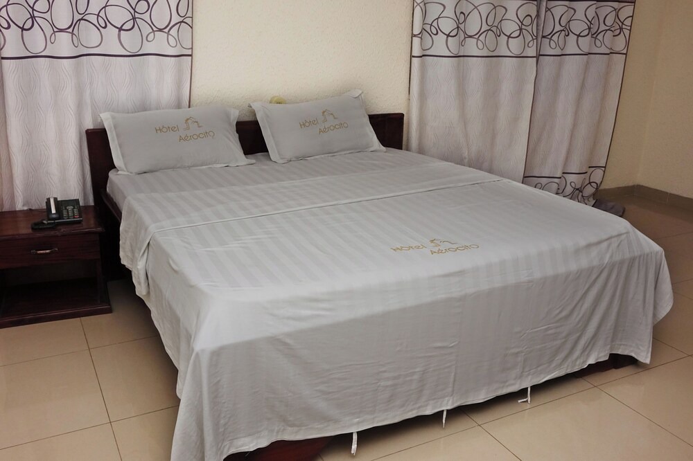 Lome Hotel | Hotel AEROCITO