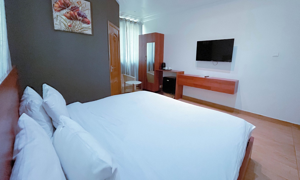 Nungua Central Hotel | RK Italian Boy Hotel