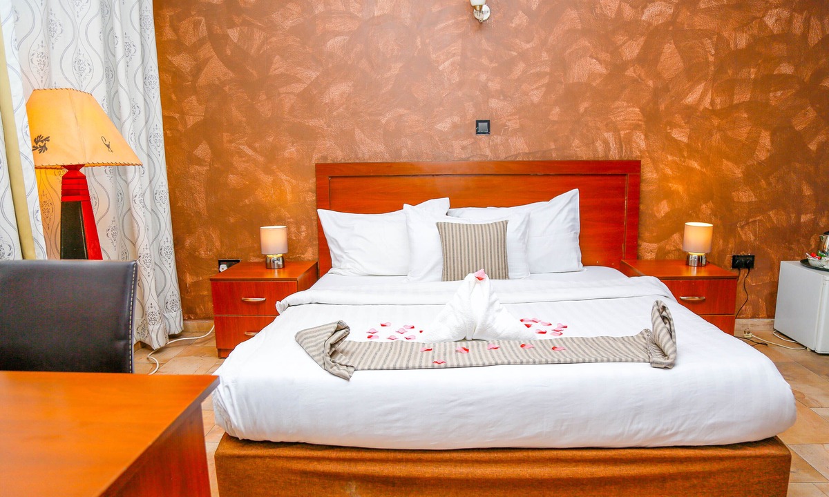 Cantonments Hotel | Midindi Hotel & Conference Center