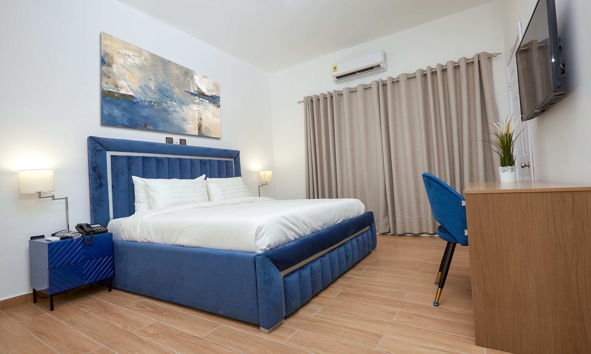 Accra Hotel | Maple Homes