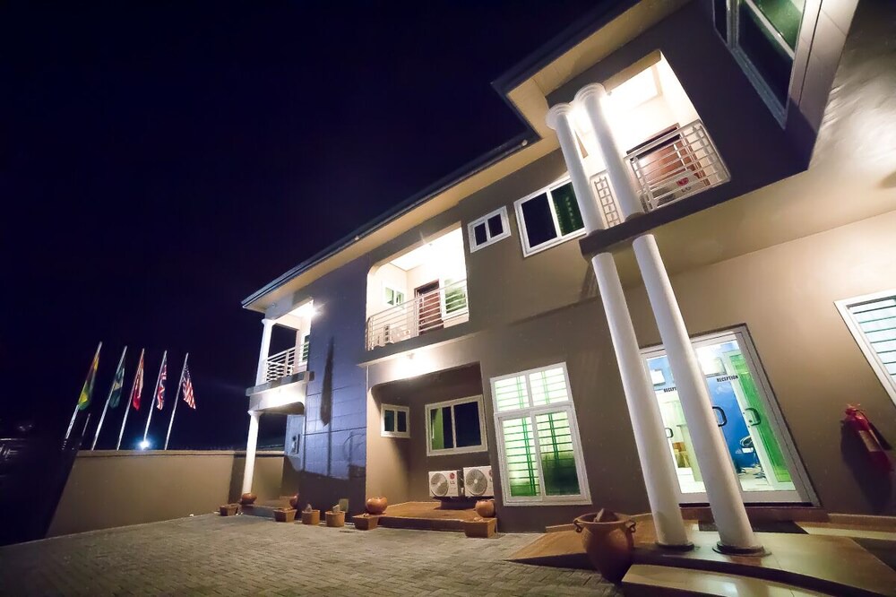 Anloga Hotel | Bulls and Anchor Inn