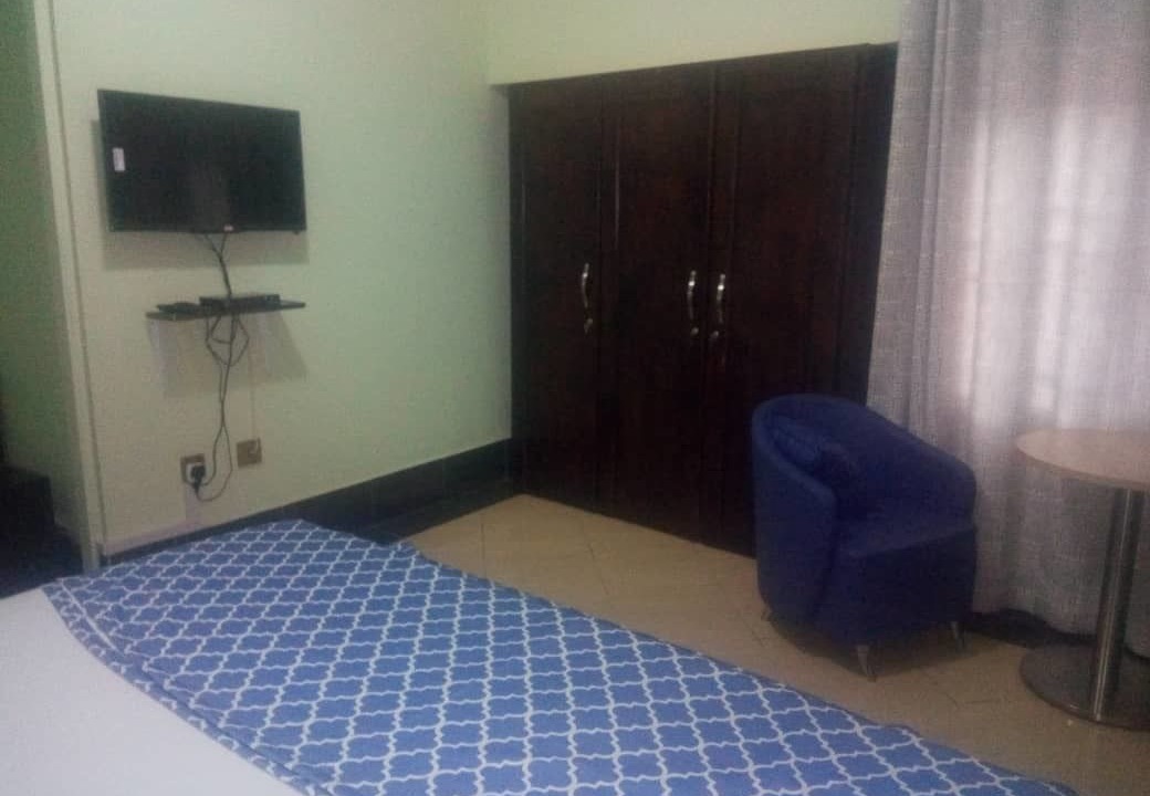Taifa House | Ama Serwaa Lodge