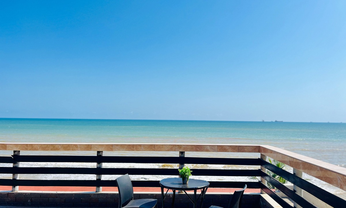Akyinim Hotel | Veivaag Lodge