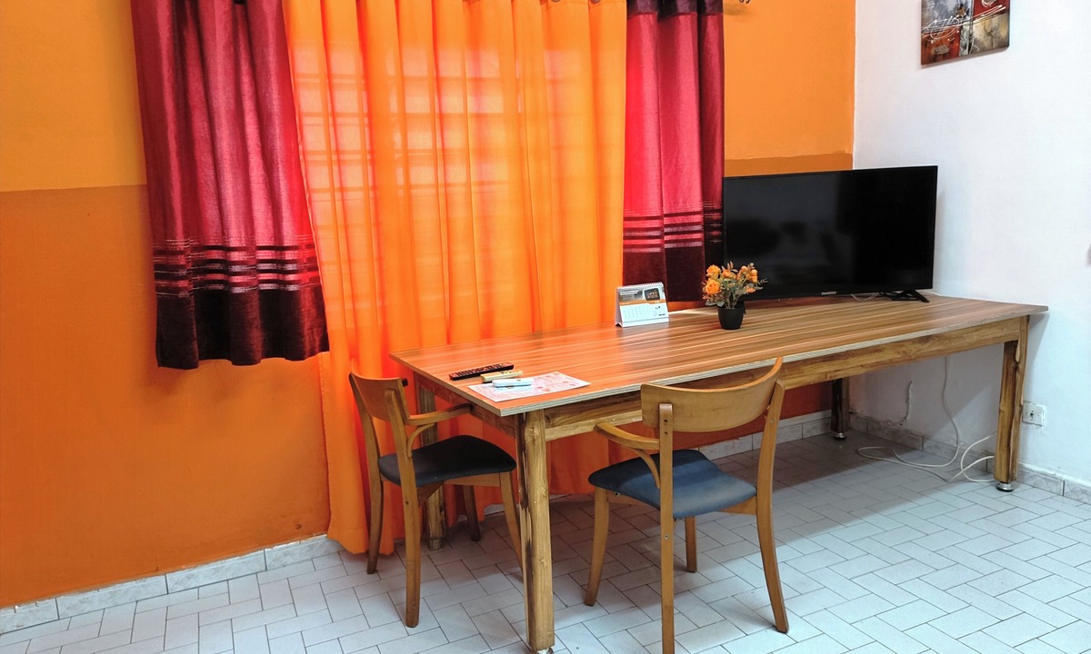 Lome Hotel | Cloud9