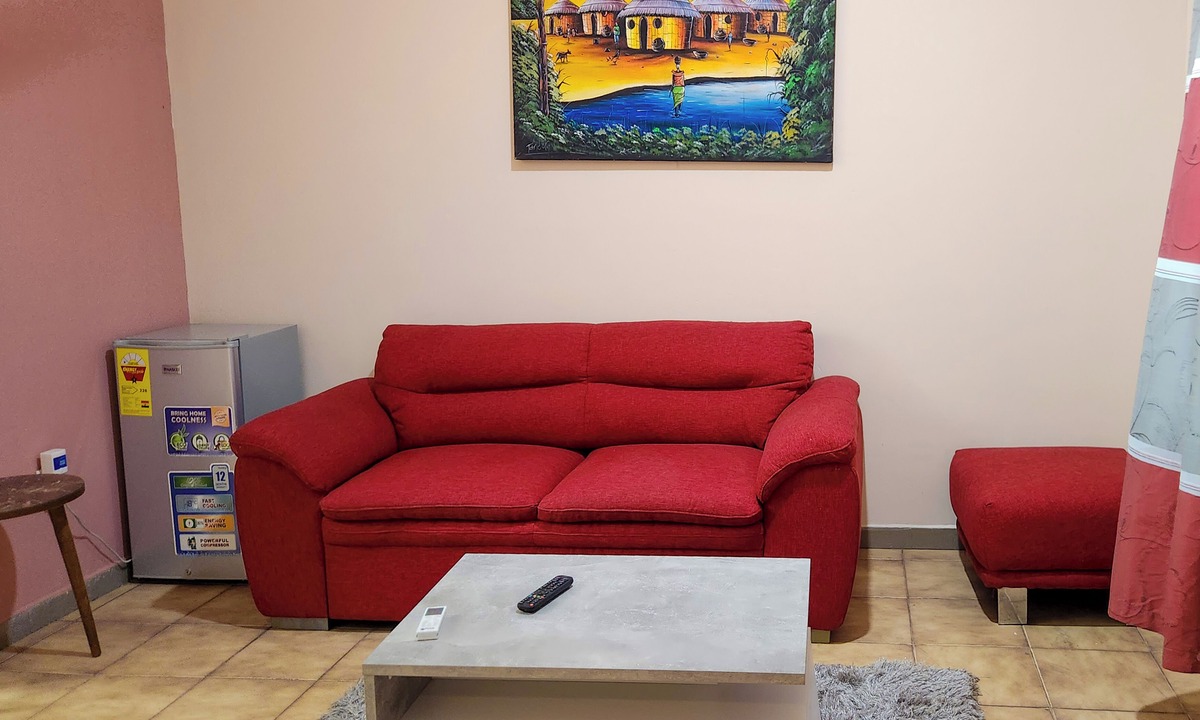 Ogbodjo Hotel | GSM Crown Inn Hotel