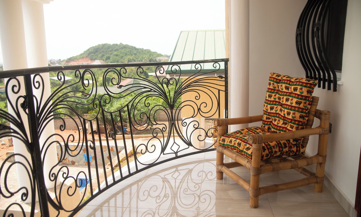 Elmina House | Pito Guest House