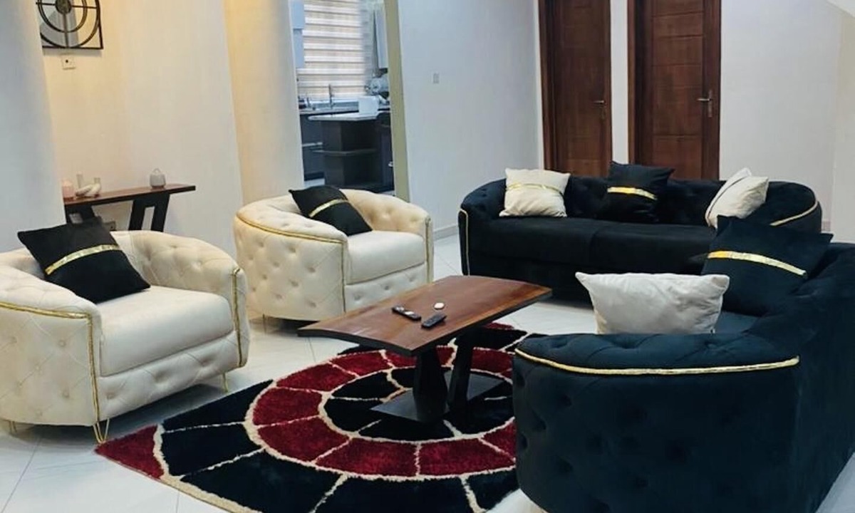 Kumasi Villa | Nanani Luxury Villa - Kumasi