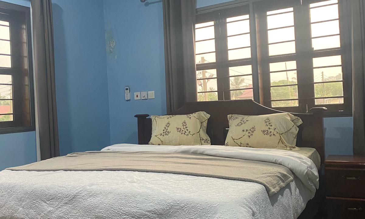 Accra Hotel | Akpe Cultural Center and Hotel