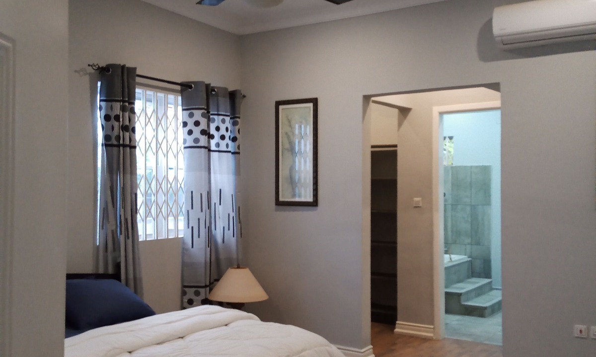 Agblesia House | 4 Bedrooms Family House Sakumono