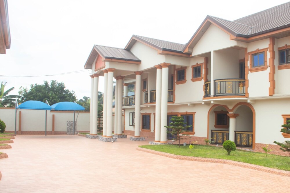 Kumasi Hotel | Pamela Hotel