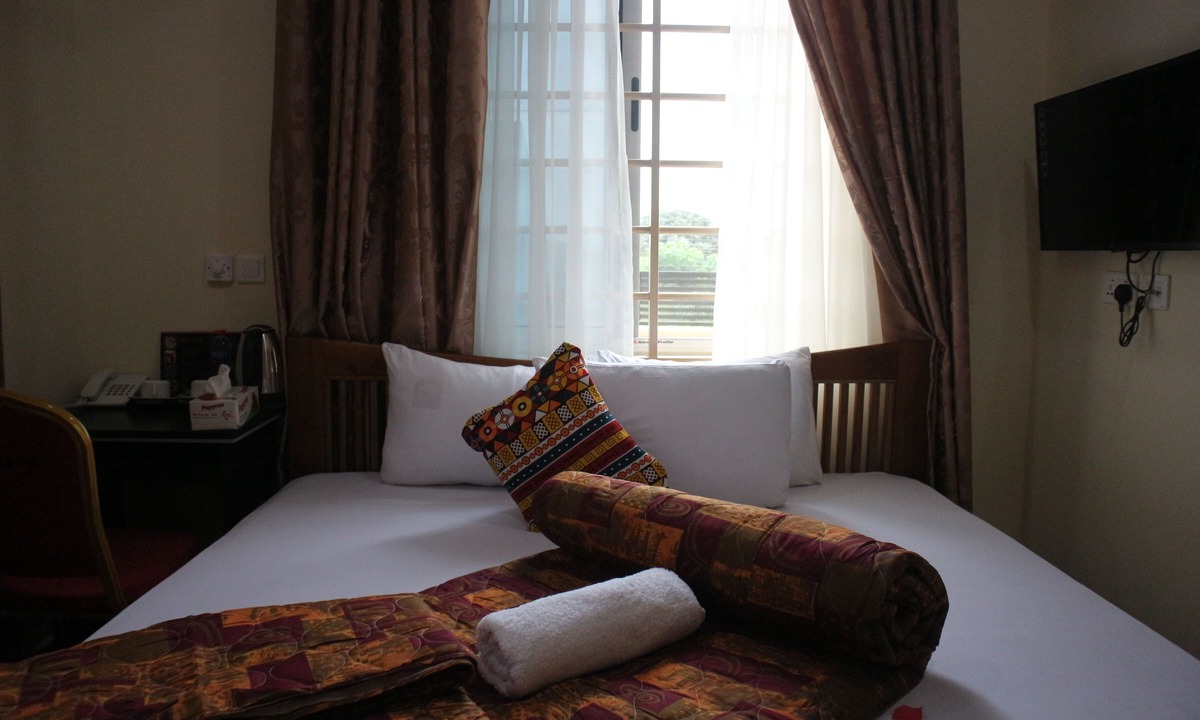 Adenta Hotel | Crystal Premier Hotel