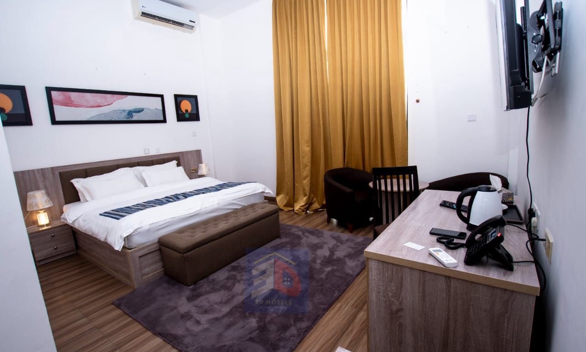 Cape Coast Hotel | Ed hotels