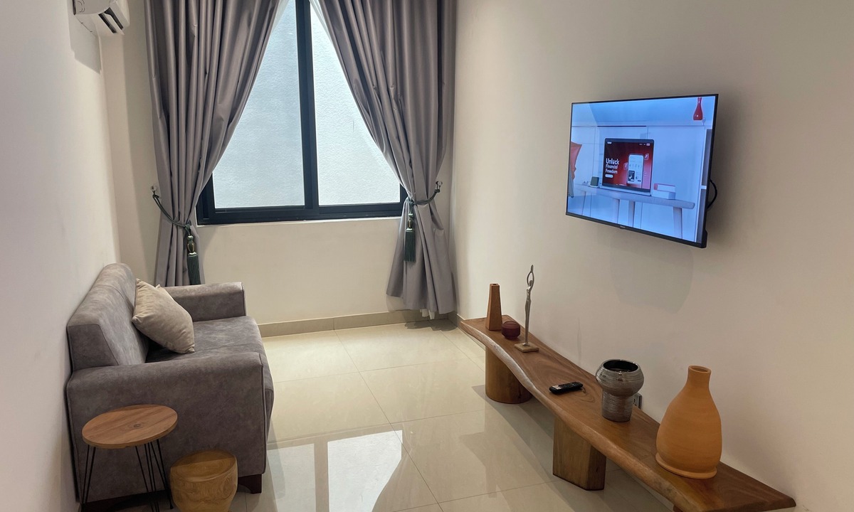 Kumasi Hotel | The Army At Villandro