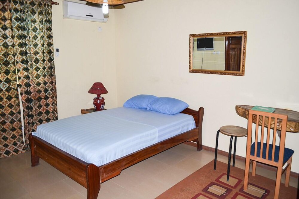 Oshien Hotel | Sikaso Beach Hotel
