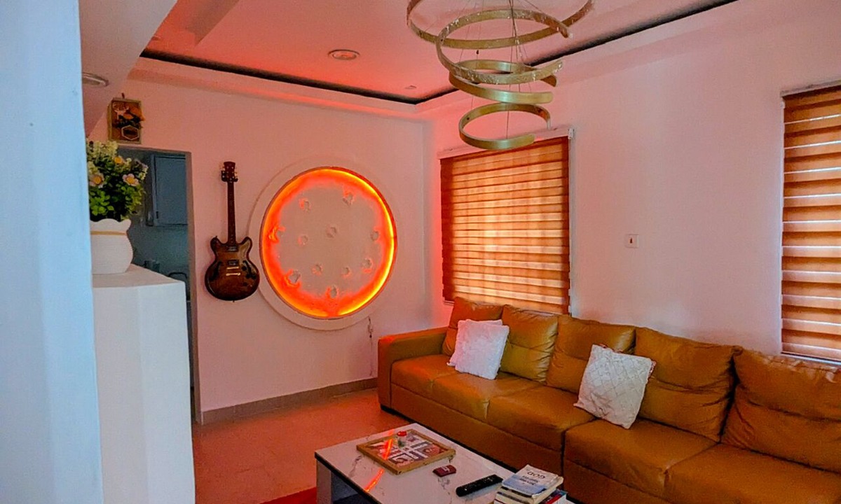 Sakumono Apartment | Paris homestay