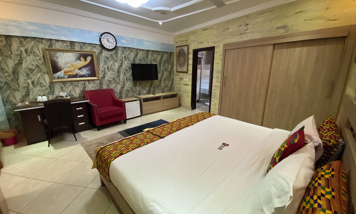 Teshie Apartment | Bays Boutique Apartment