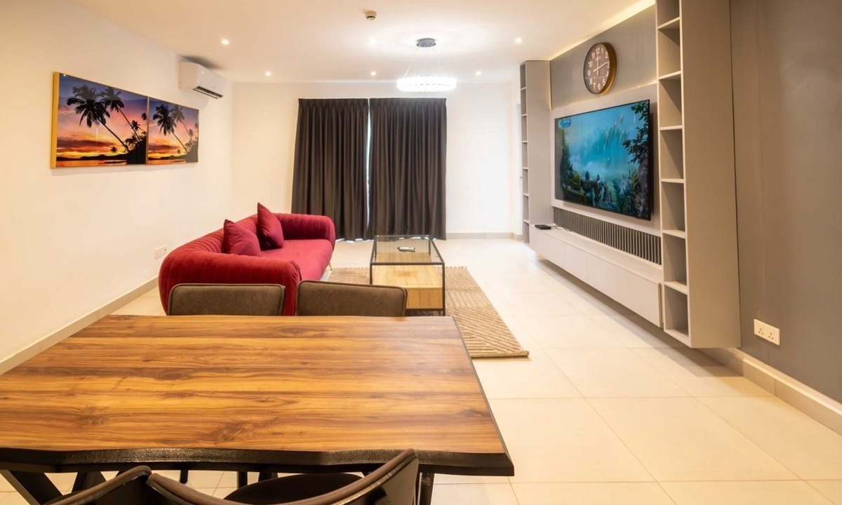 Accra Apartment | Peravi Suites at The Bantree