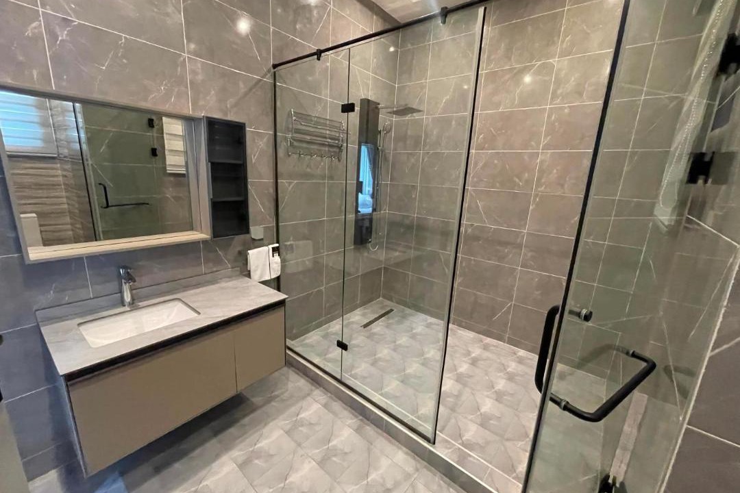 Ogbodjo Apartment | Ted Orchards gate 2