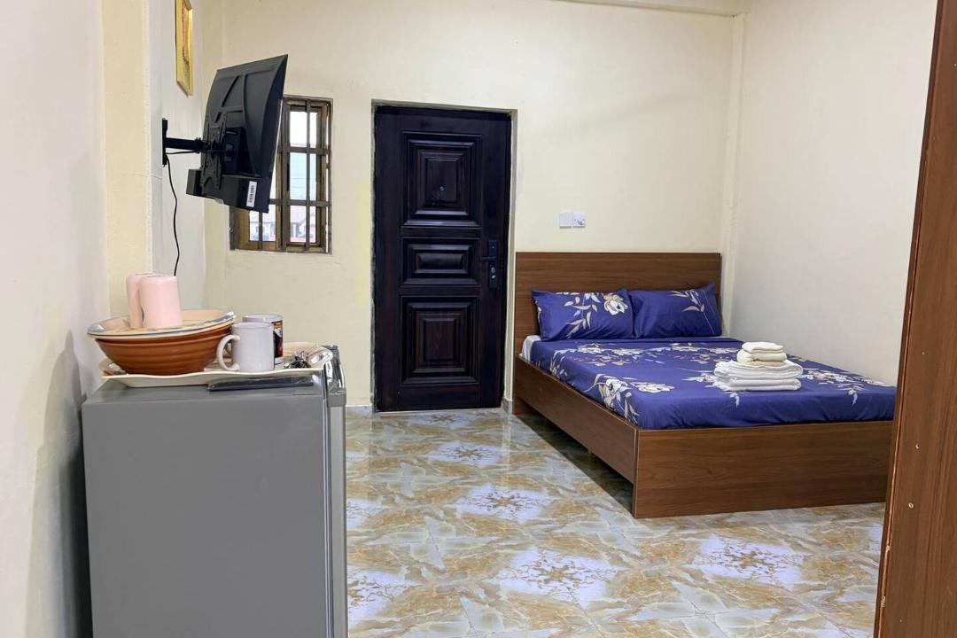 Ashanti Region House | Bright & Perfect 1-Bedroom Starlink, Laundry & AC