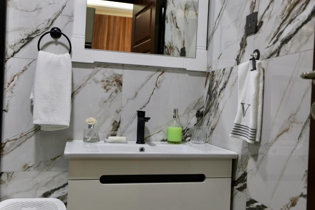 Labone Apartment | Floria Residence