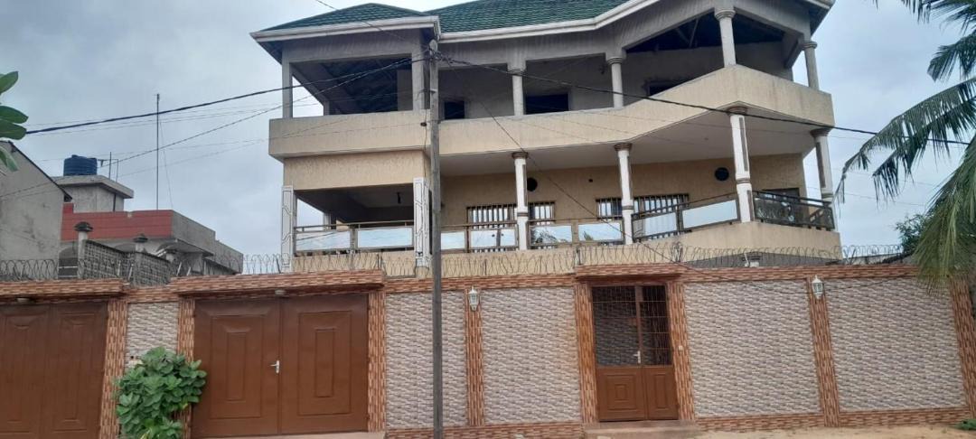 Agbodrafo Apartment | Appart meublé, sécurisé, 8 caméras à Avépozo-Lomé