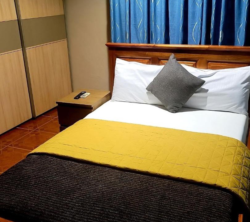 Adenta House | Ghouse - Ideal For Friends - family And Corporate