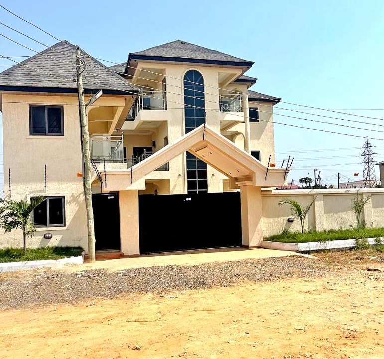 Osu Klottey Apartment | CB Apartment