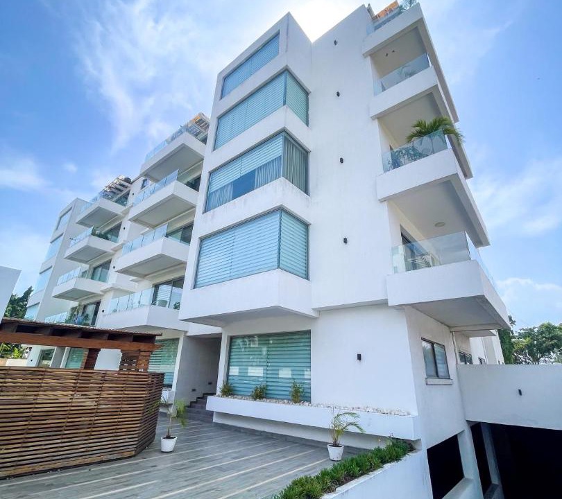 Labone Apartment | Accra Luxury Apartments at Lul Water