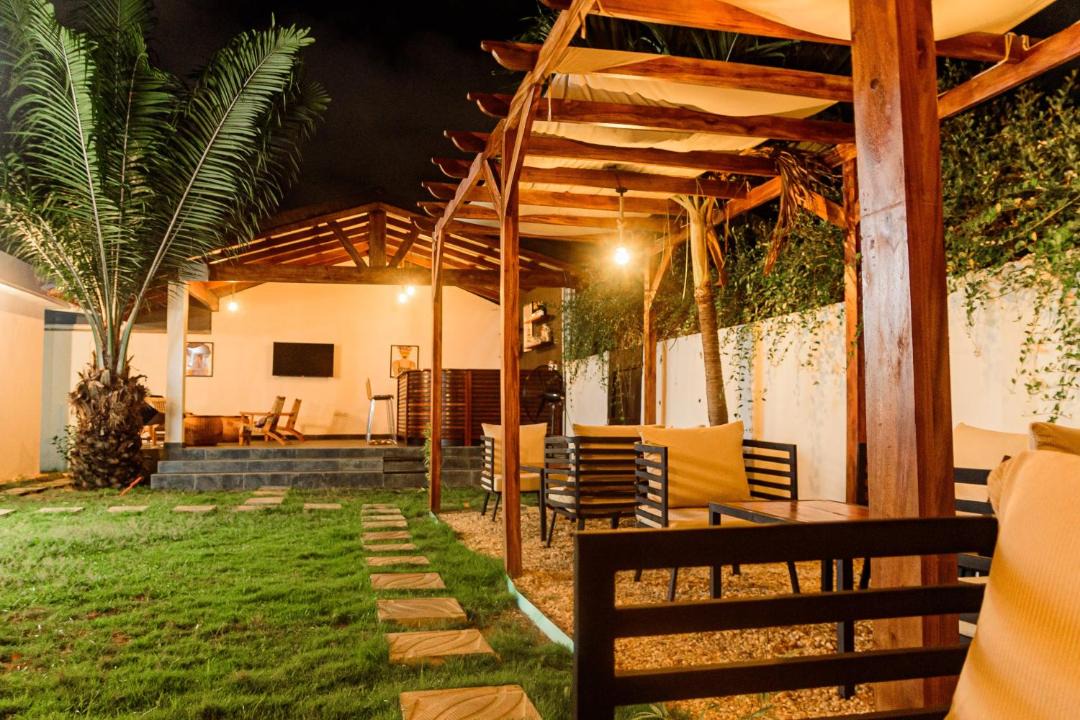 Lome House | Ahomé Guest house & Lounge