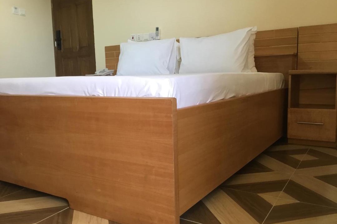 Tamale Hotel | GIDI LODGE