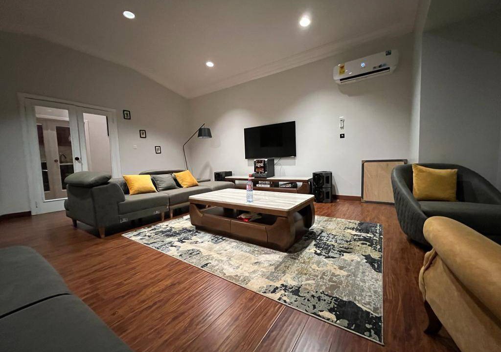 Photo of Livingroom in Biriwa