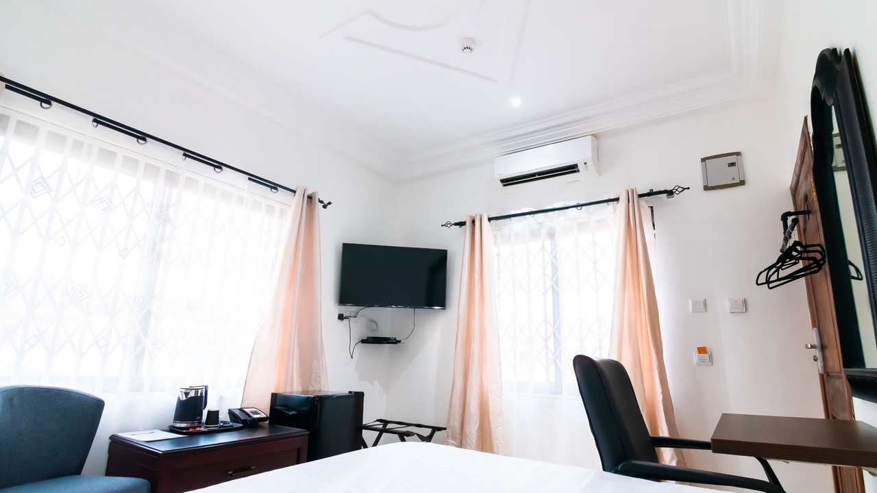Photo of Bedroom in Teshie