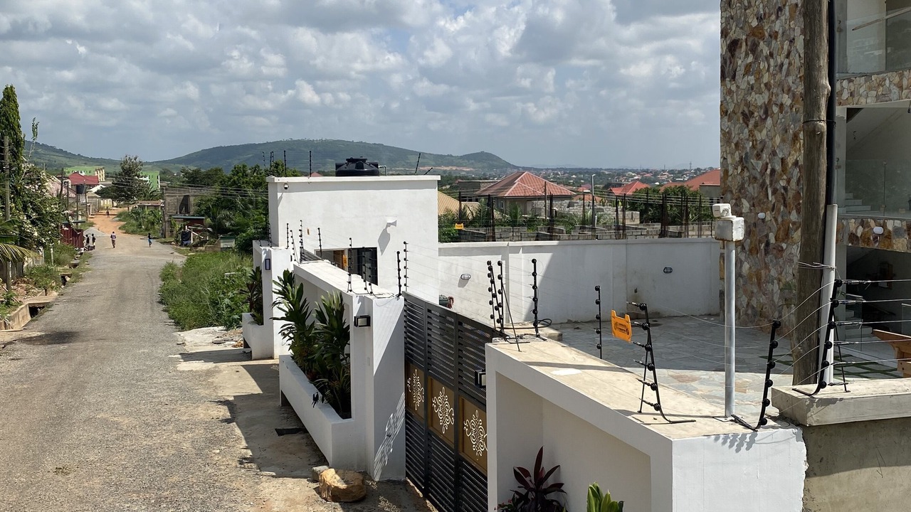 Photo of Outdoor in Aiyimensa