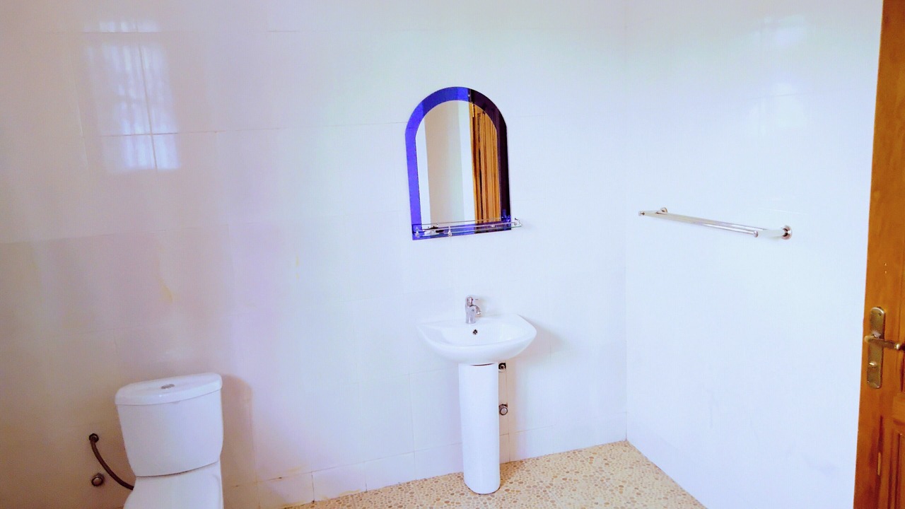 Photo of Bathroom in Kubease