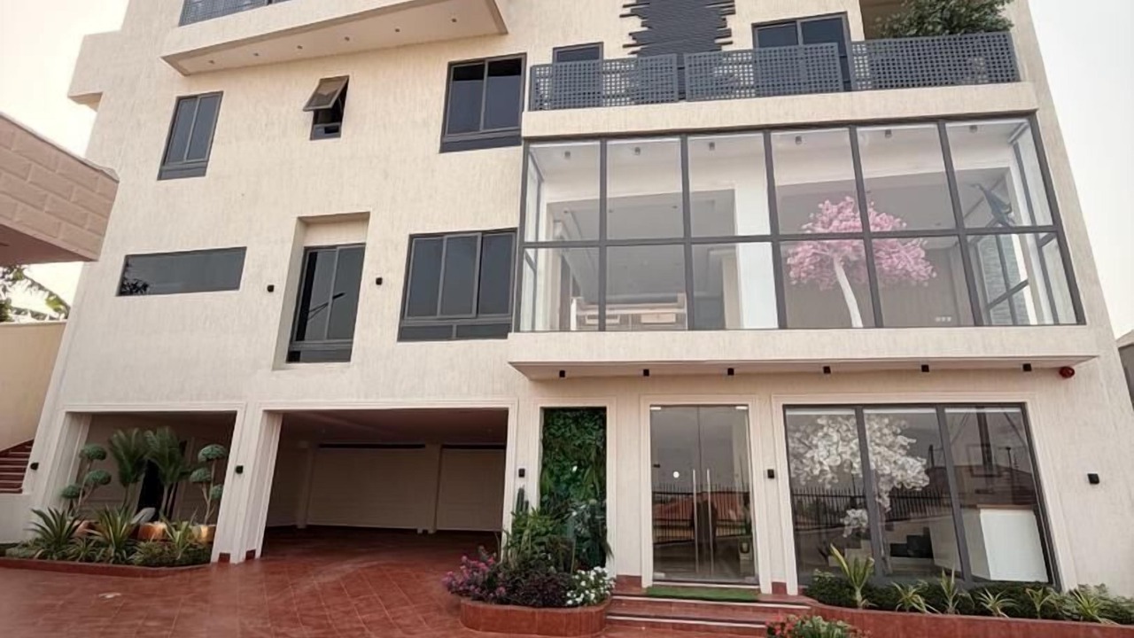 Photo of Outdoor in Oyibi