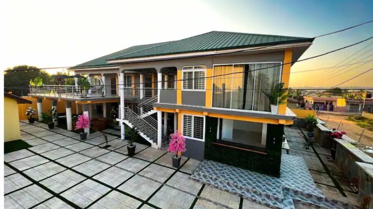 Photo of Patio Balcony in Osu