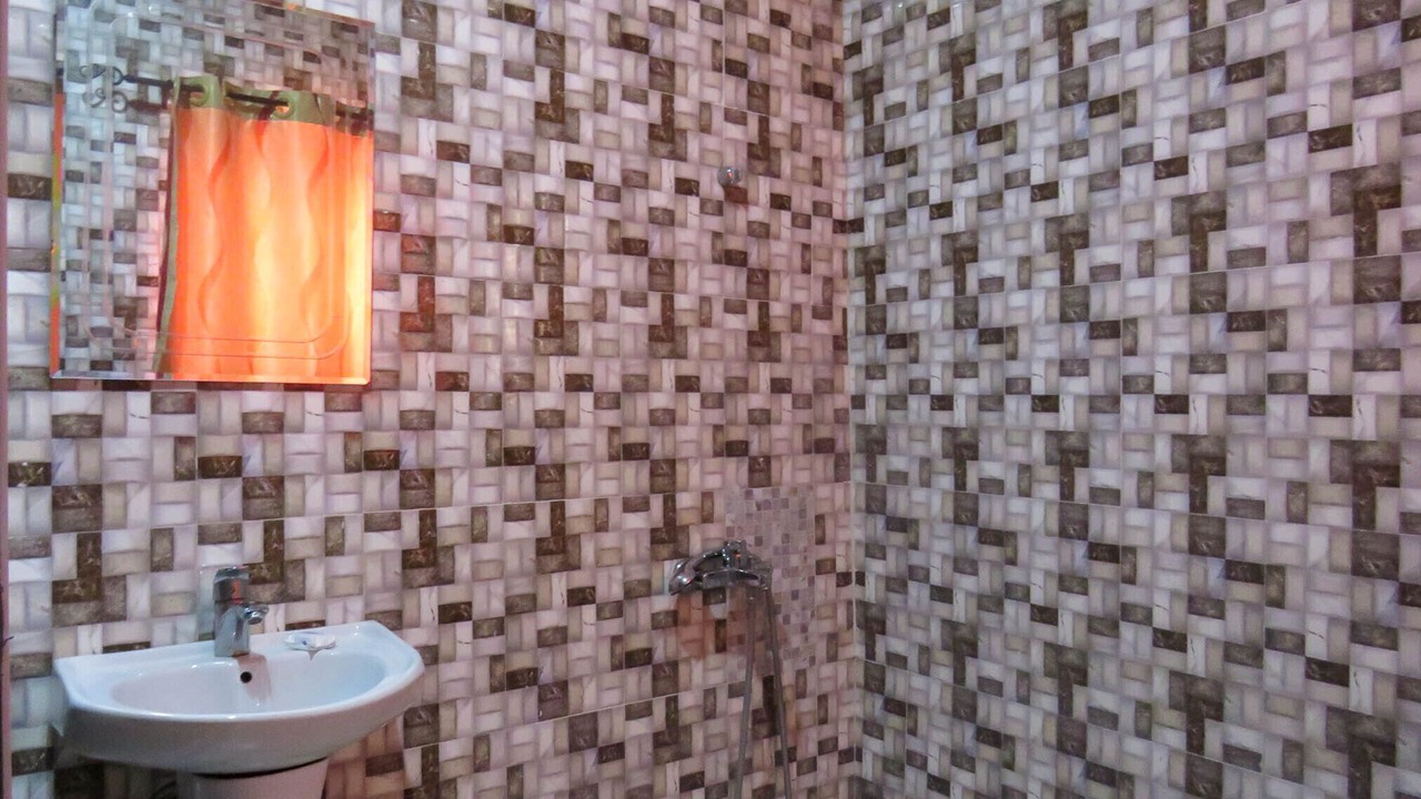 Photo of Bathroom in Kokomlemle