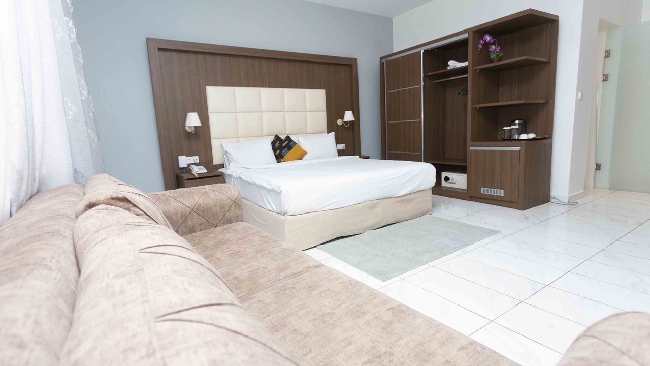 Photo of Bedroom in Osu
