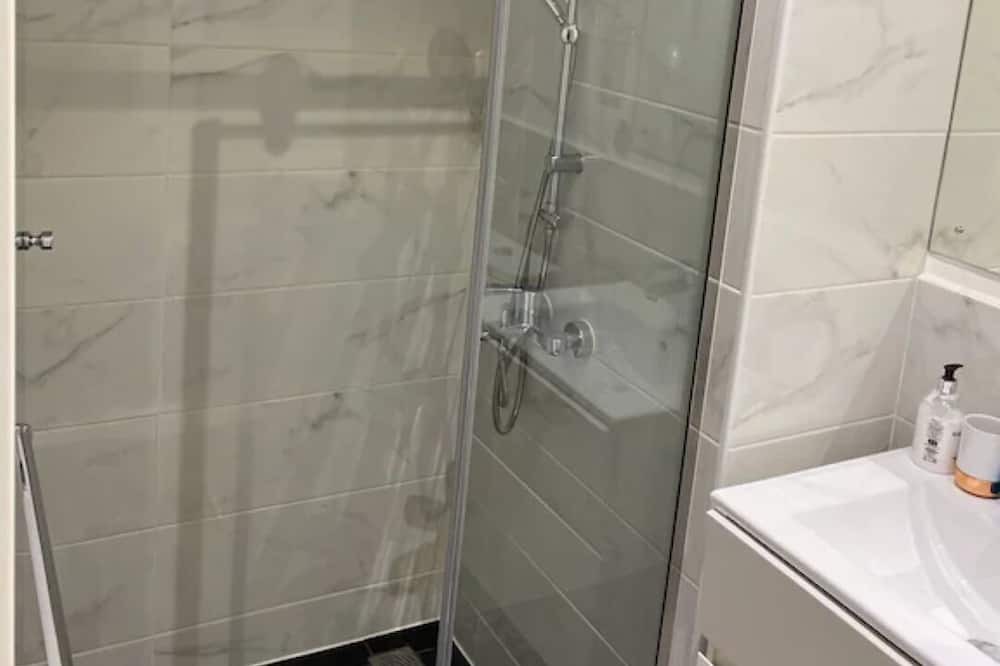 Photo of Bathroom in Cantonments