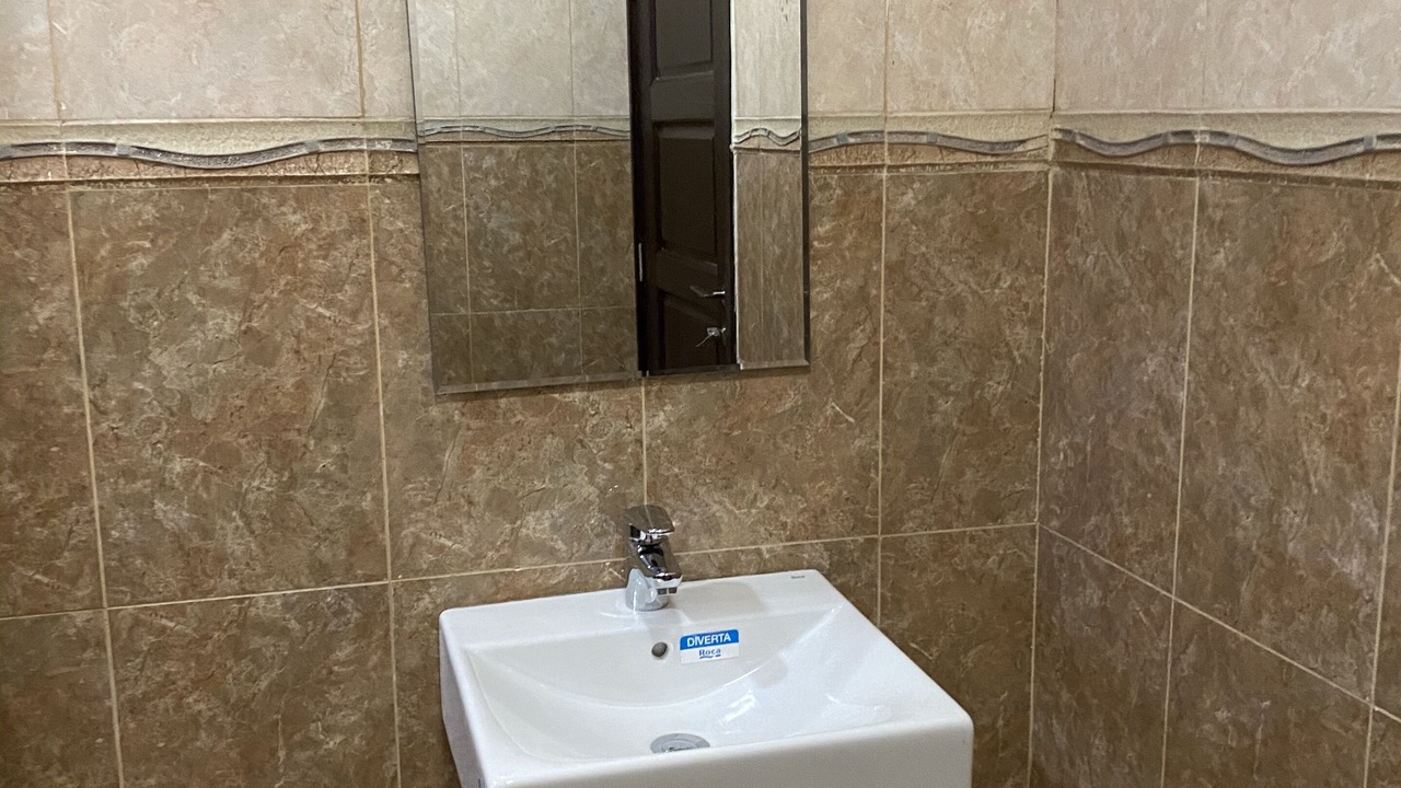 Photo of Bathroom in Sakumono