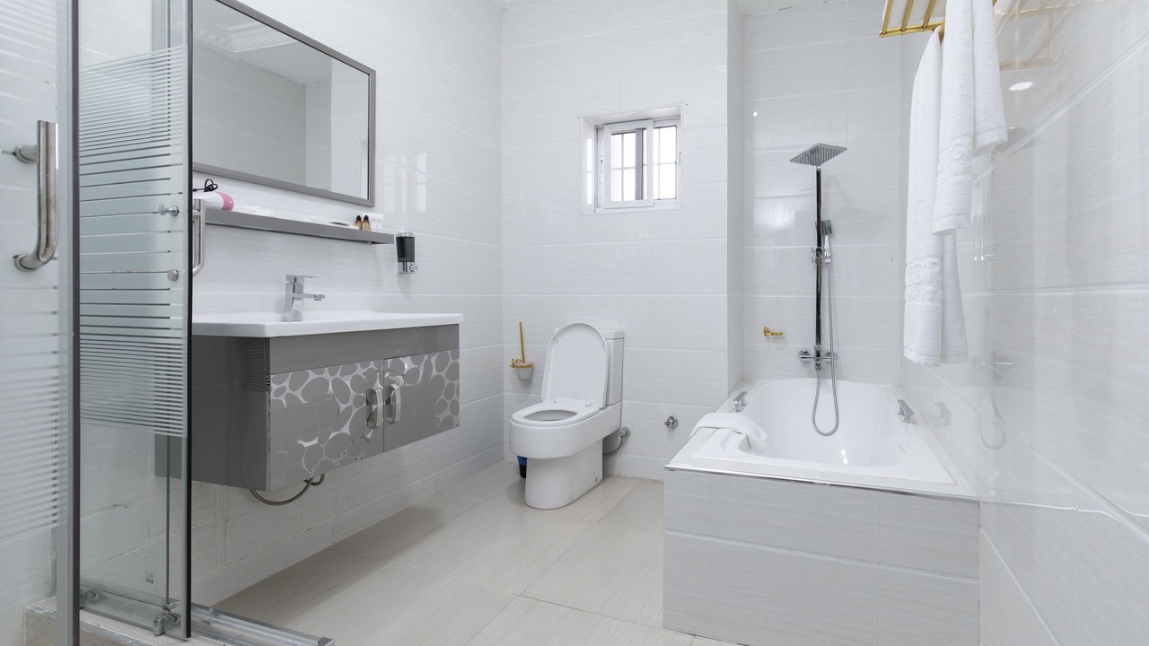 Photo of Bathroom in Teshie