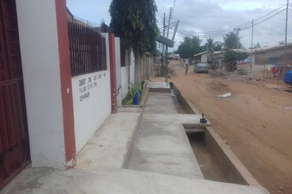 Photo of Others in Tema